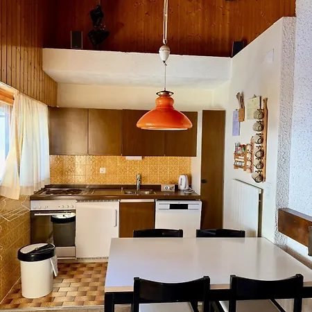 Diablerets D 048 - Mountain 4 Pers *