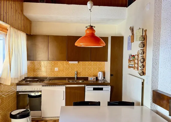 Diablerets D 048 - Mountain 4 Pers *